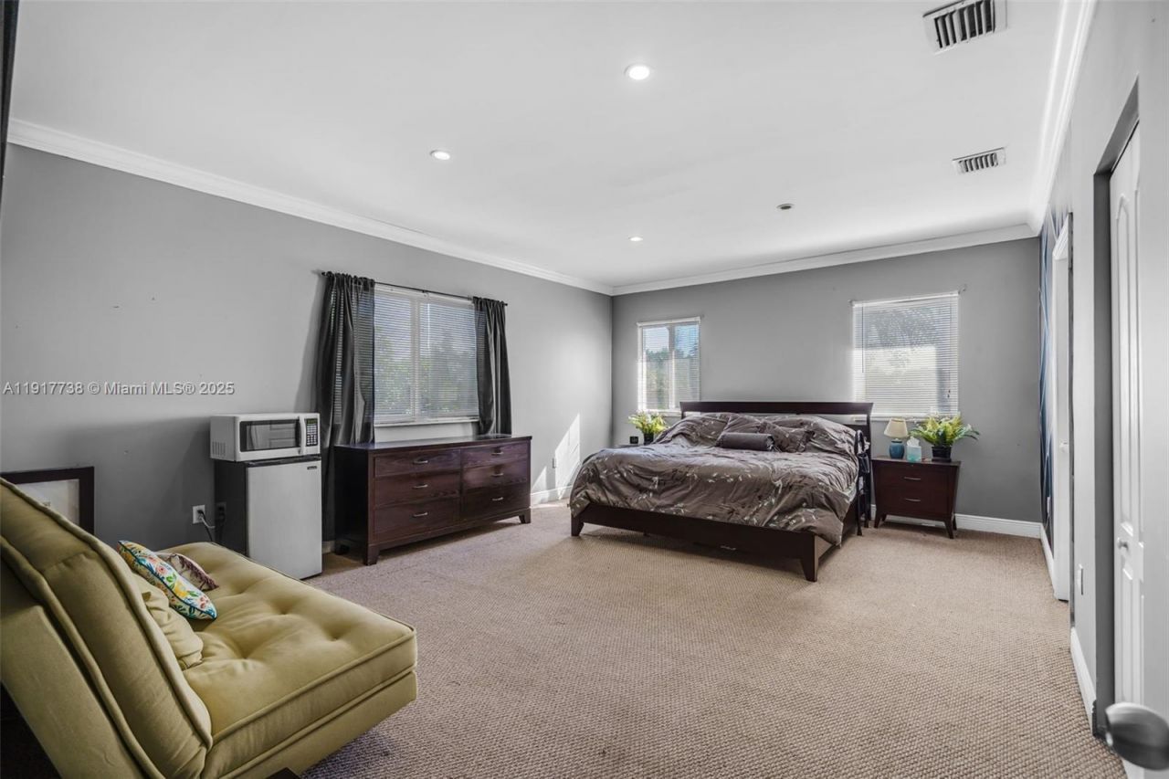3135 SW 80th Ave, Miami, FL 33155 Photo