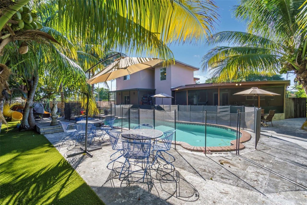 3135 SW 80th Ave, Miami, FL 33155 Photo