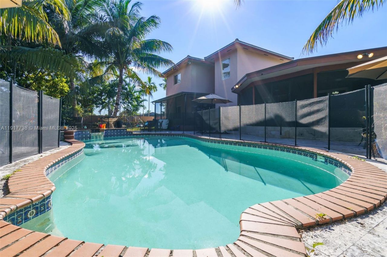 3135 SW 80th Ave, Miami, FL 33155 Photo