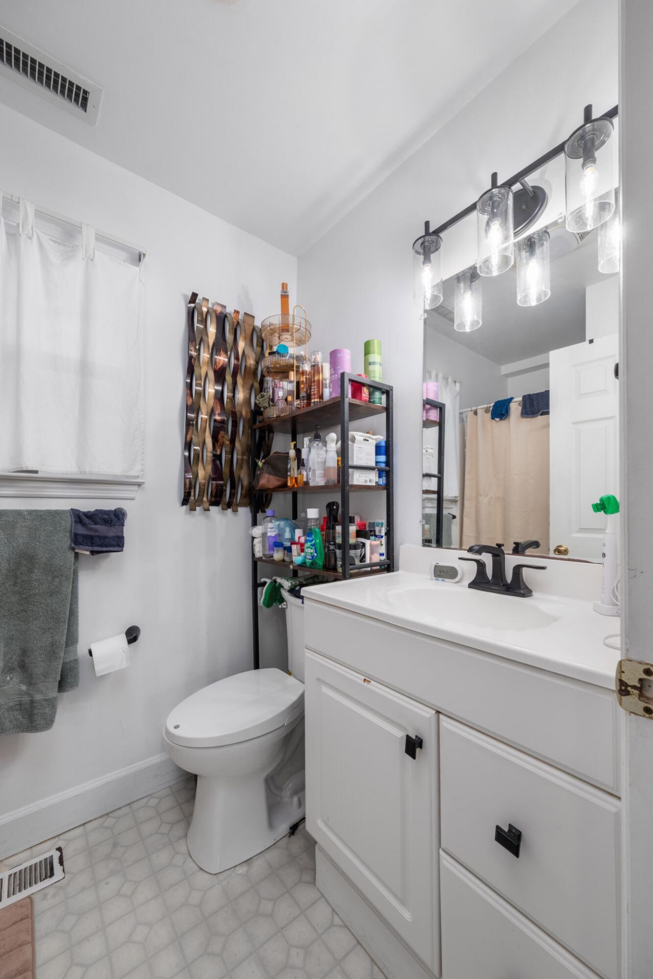 1996 Minott Street Photo 21