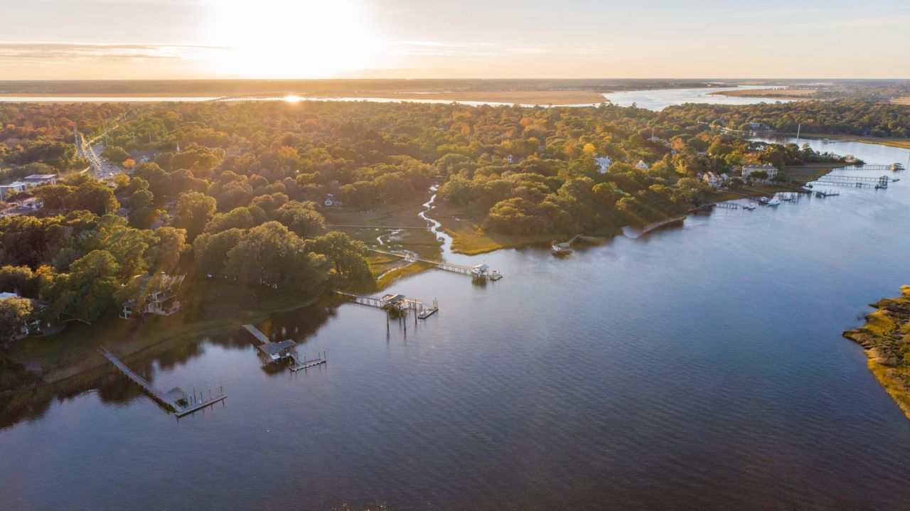 1996 Minott Street Photo 35