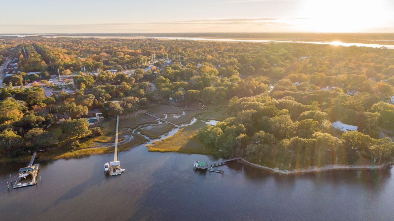 1996 Minott Street Photo 36