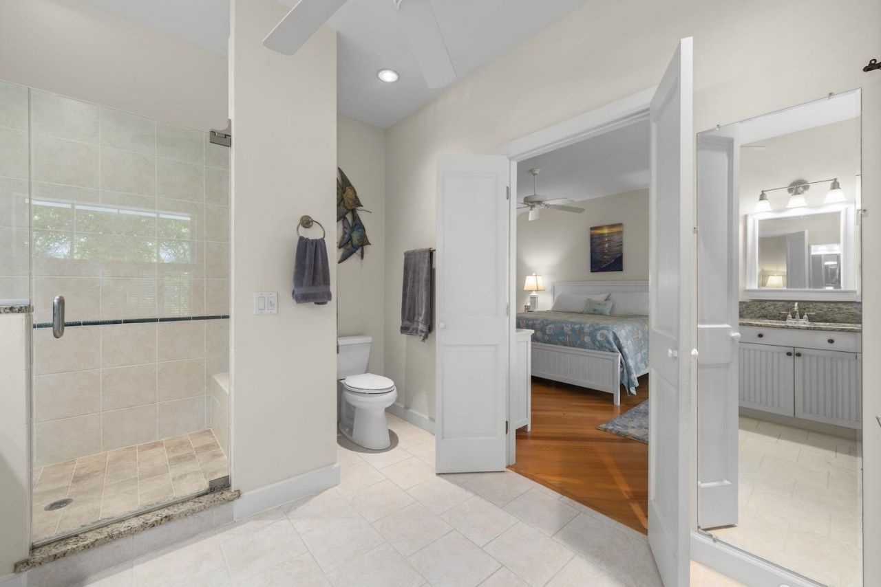 330 E Gulf Dr, Sanibel, FL 33957 Photo