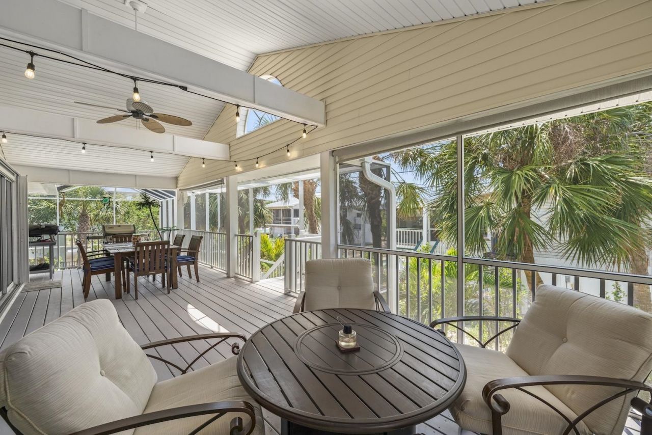 330 E Gulf Dr, Sanibel, FL 33957 Photo