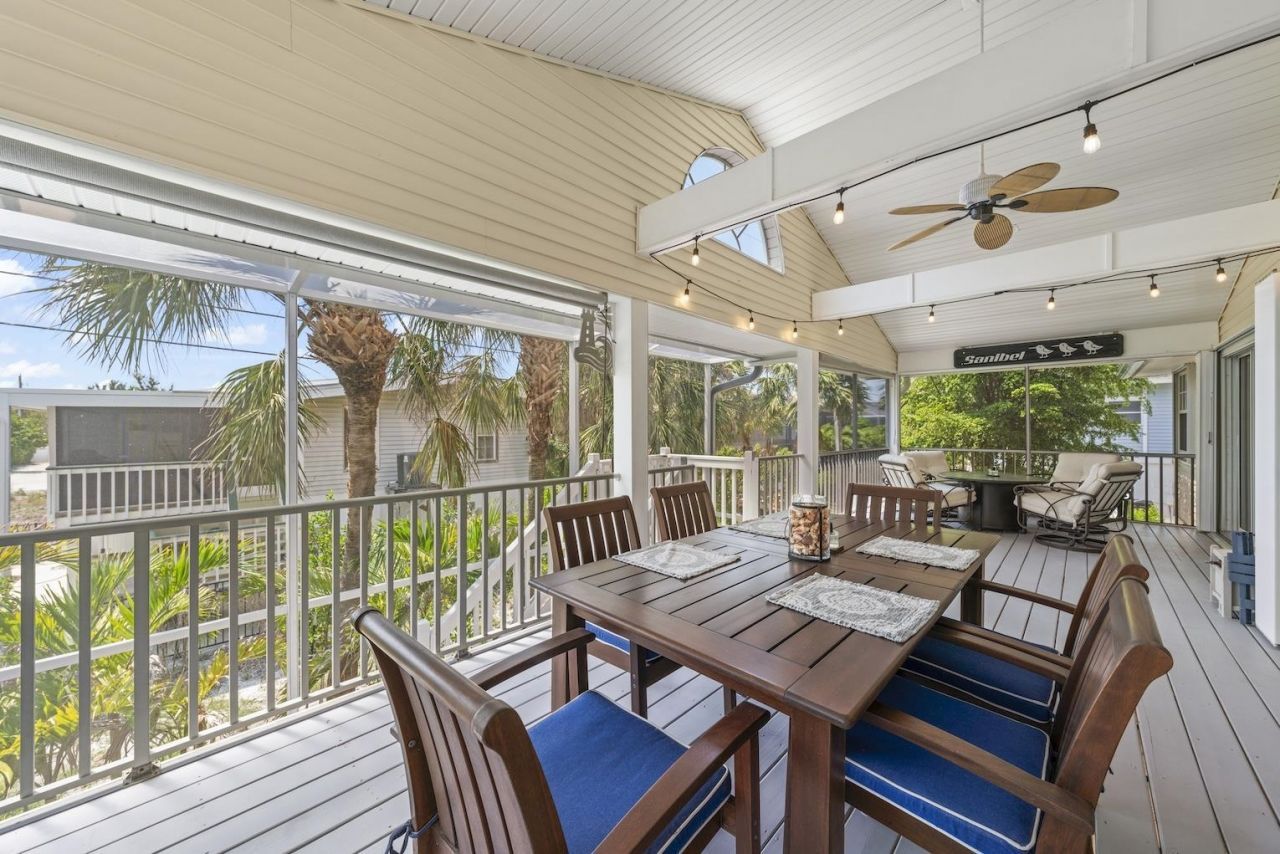 330 E Gulf Dr, Sanibel, FL 33957 Photo