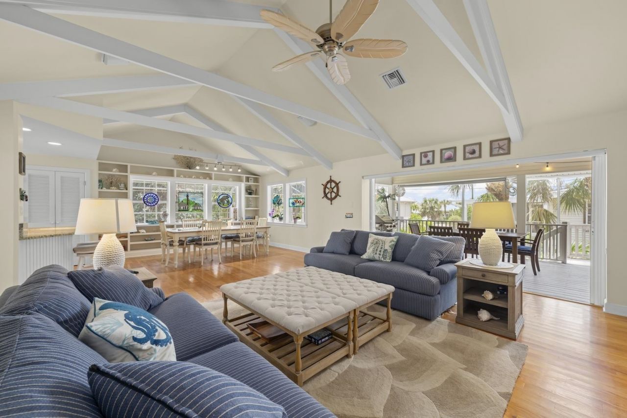 330 E Gulf Dr, Sanibel, FL 33957 Photo
