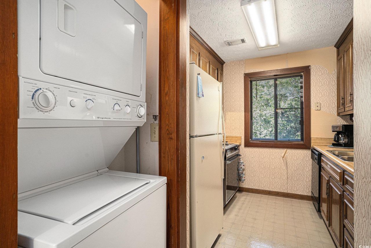 200 Maison Dr. Photo 9