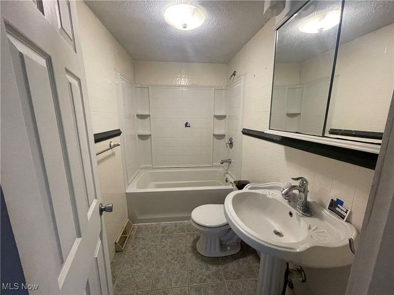 6161 Lily Lane SE, Amsterdam, OH 43903 Photo 10