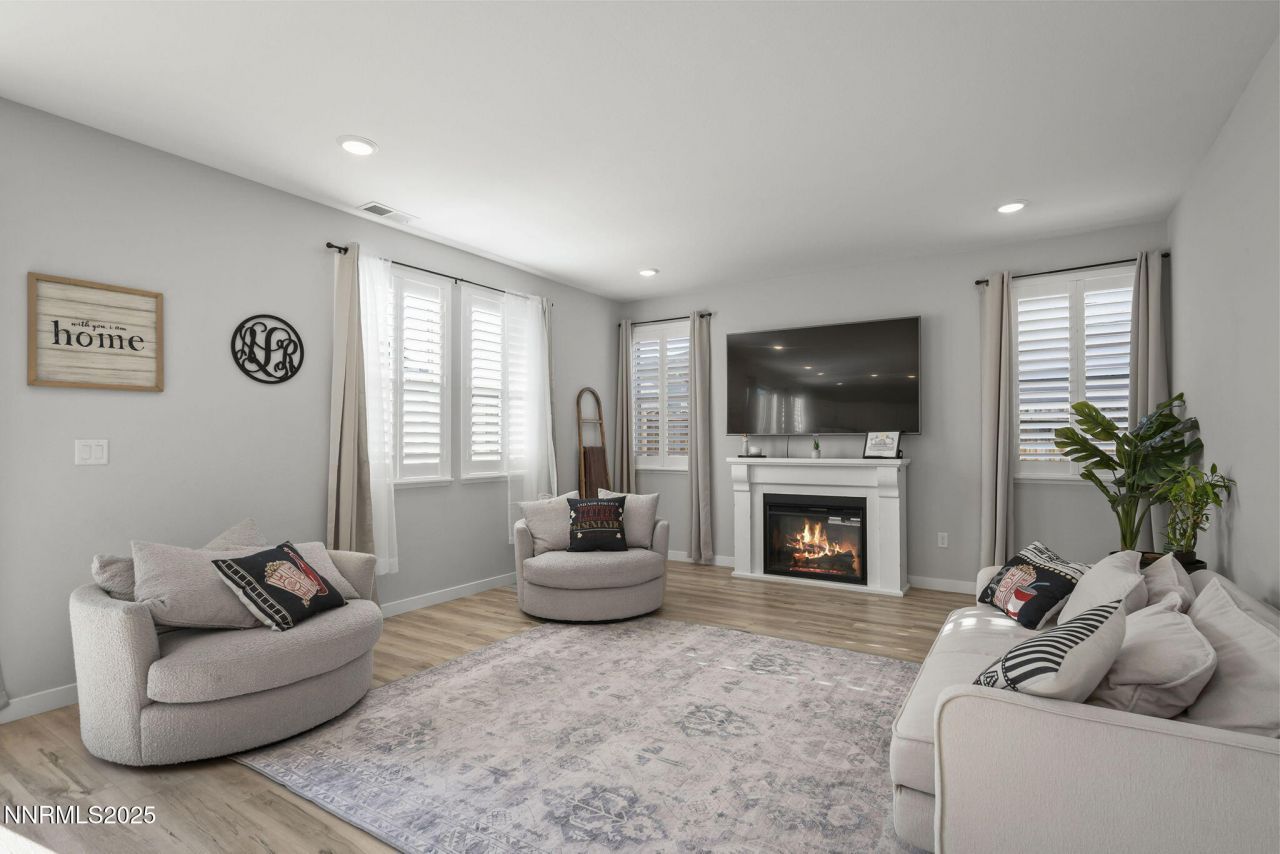 7181 Mustengo Drive, Reno, NV 89506 Photo