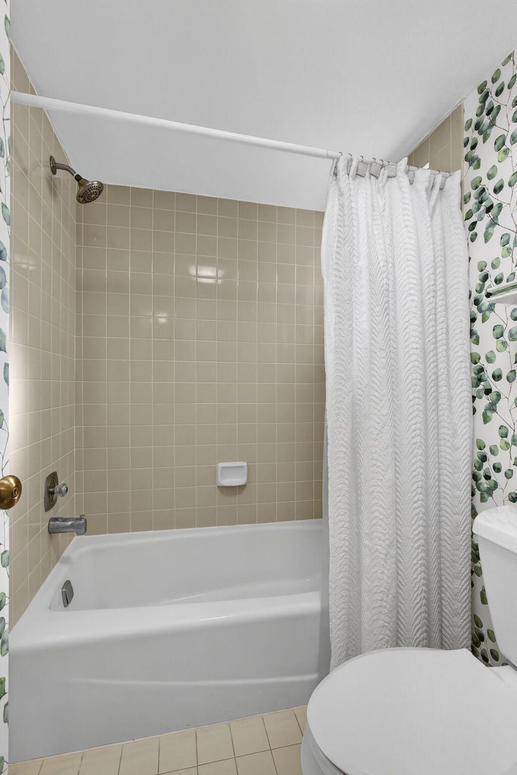 11267 Pond View Drive, Unit B104, Wellington, FL 33414 Photo