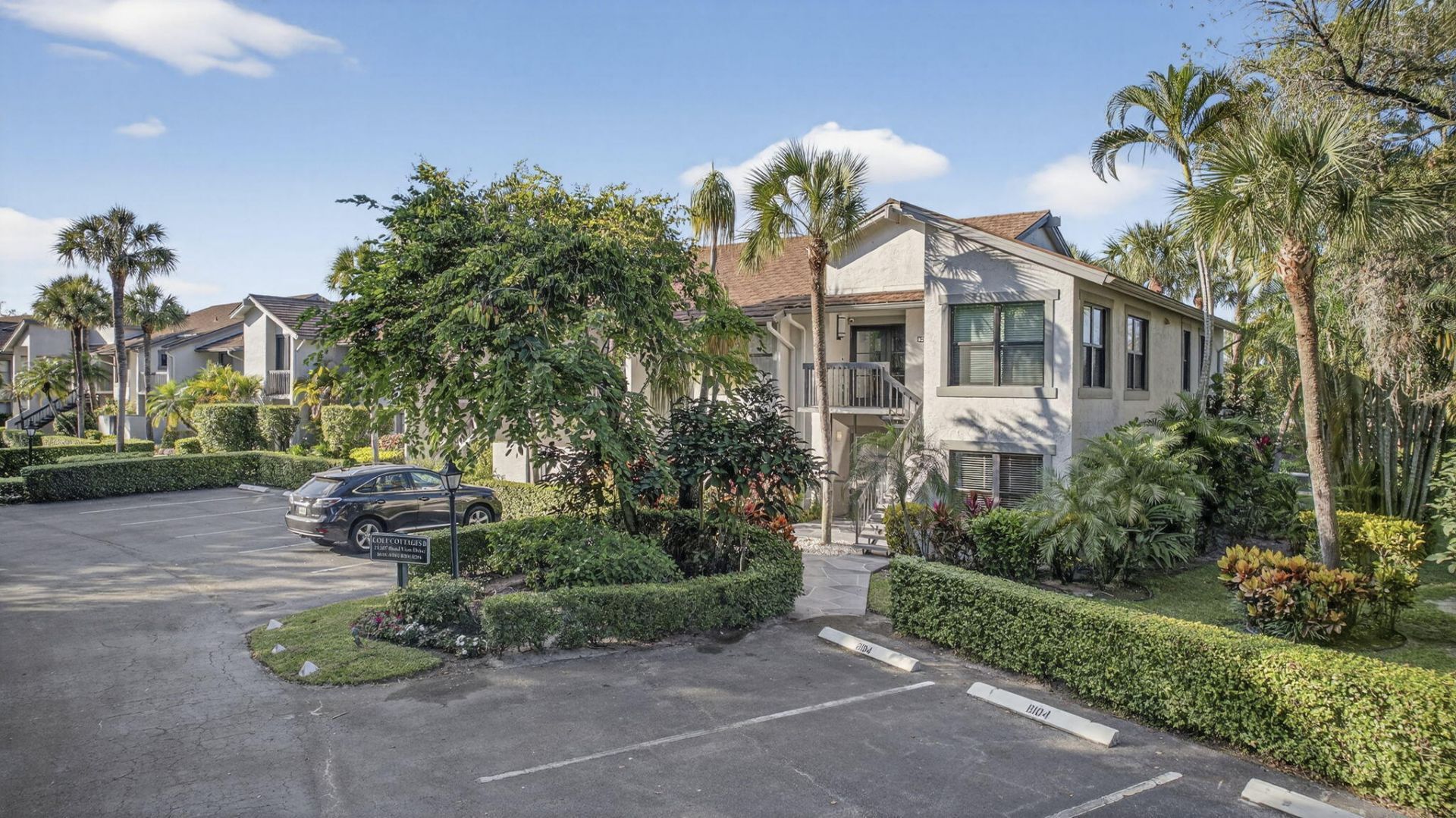 11267 Pond View Drive, Unit B104, Wellington, FL 33414 Photo