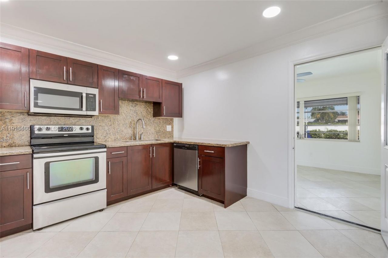5425 Madison St, Hollywood, FL 33021 Photo