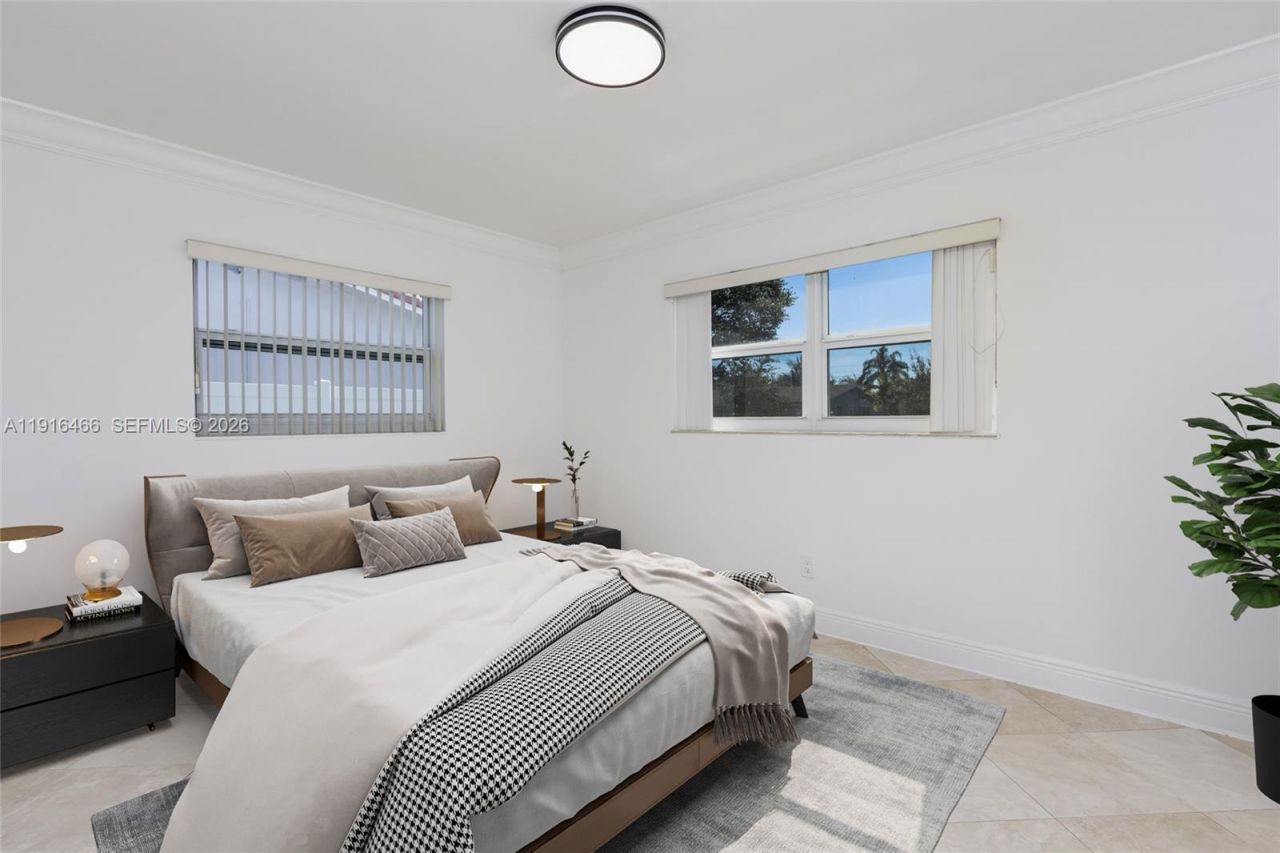 5425 Madison St, Hollywood, FL 33021 Photo