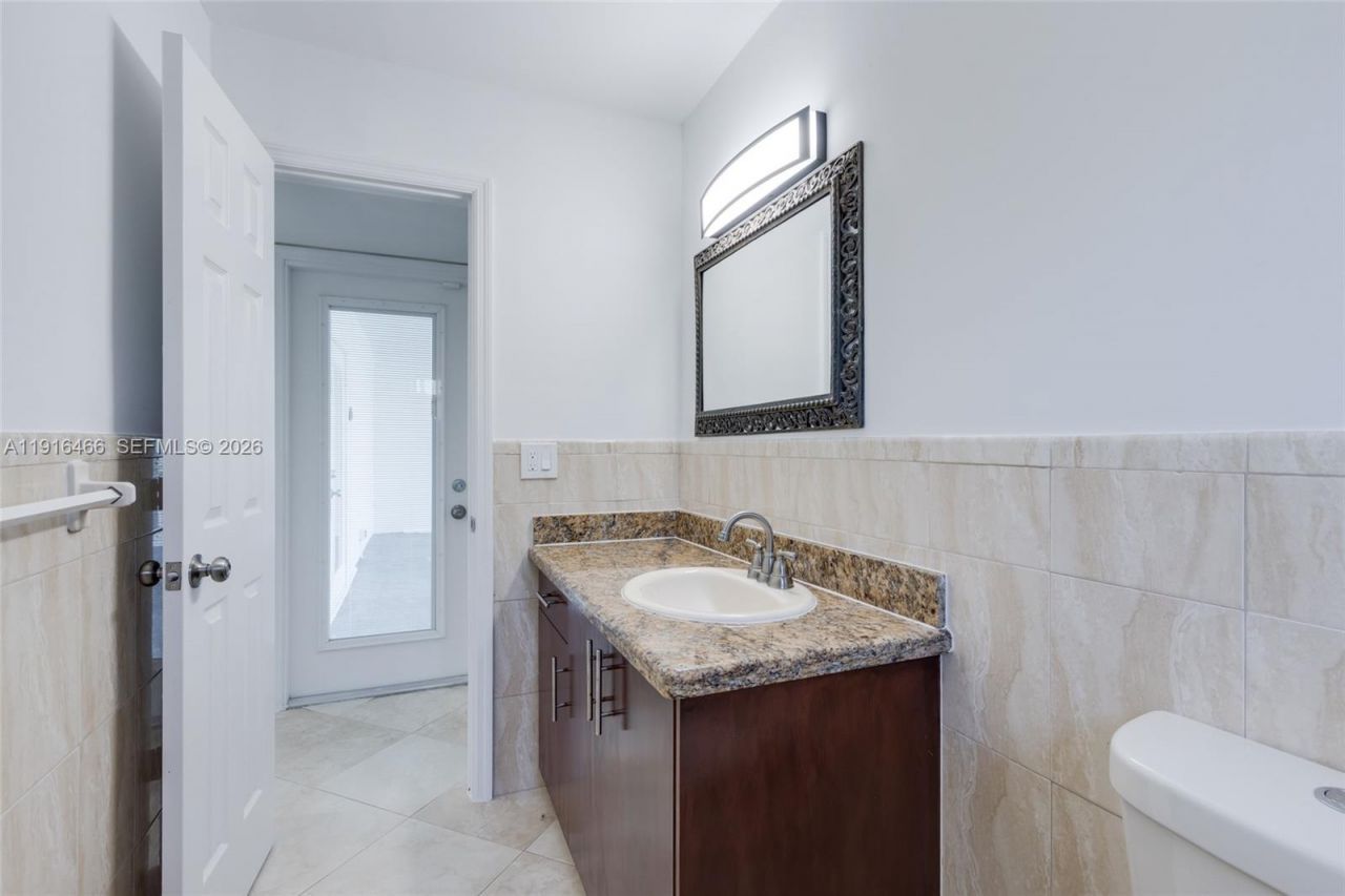 5425 Madison St, Hollywood, FL 33021 Photo