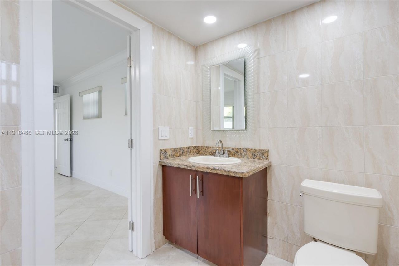 5425 Madison St, Hollywood, FL 33021 Photo
