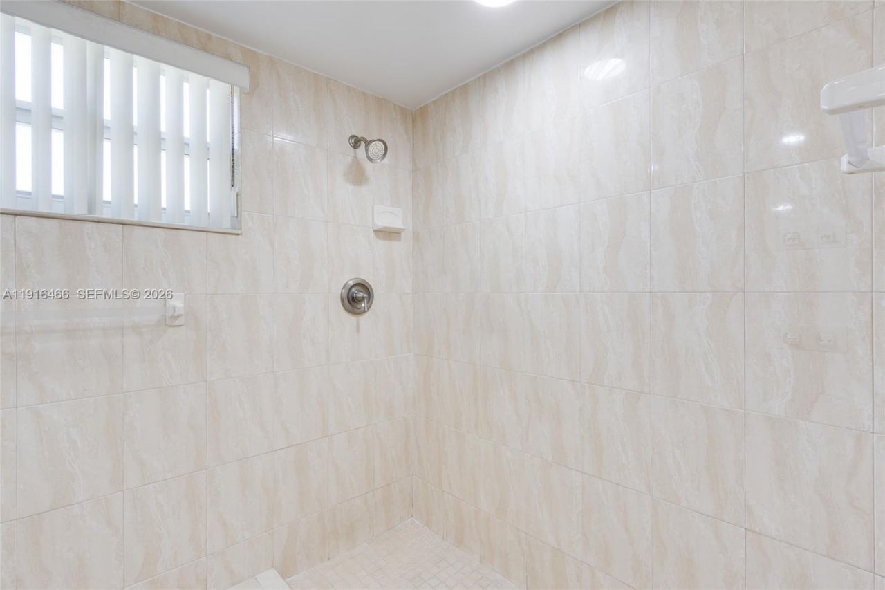5425 Madison St, Hollywood, FL 33021 Photo