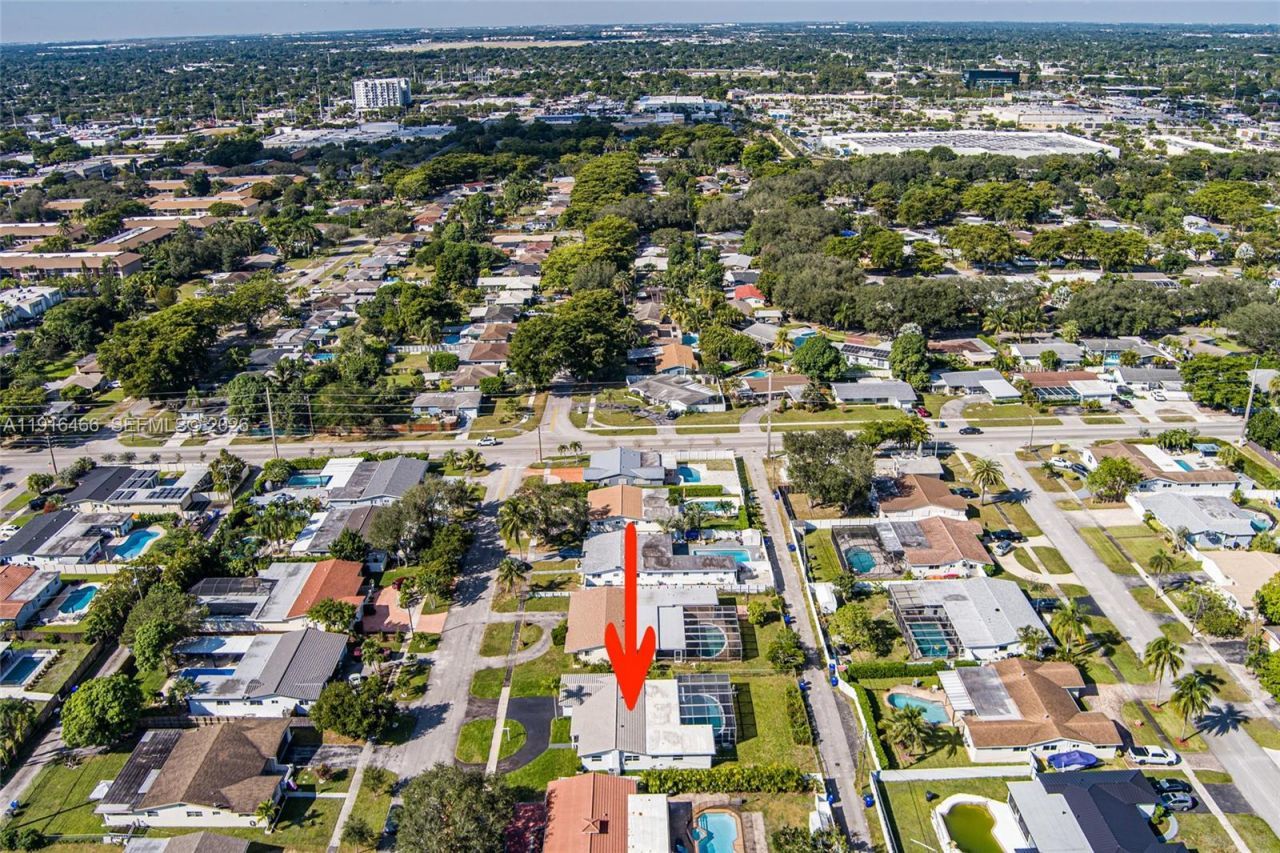 5425 Madison St, Hollywood, FL 33021 Photo