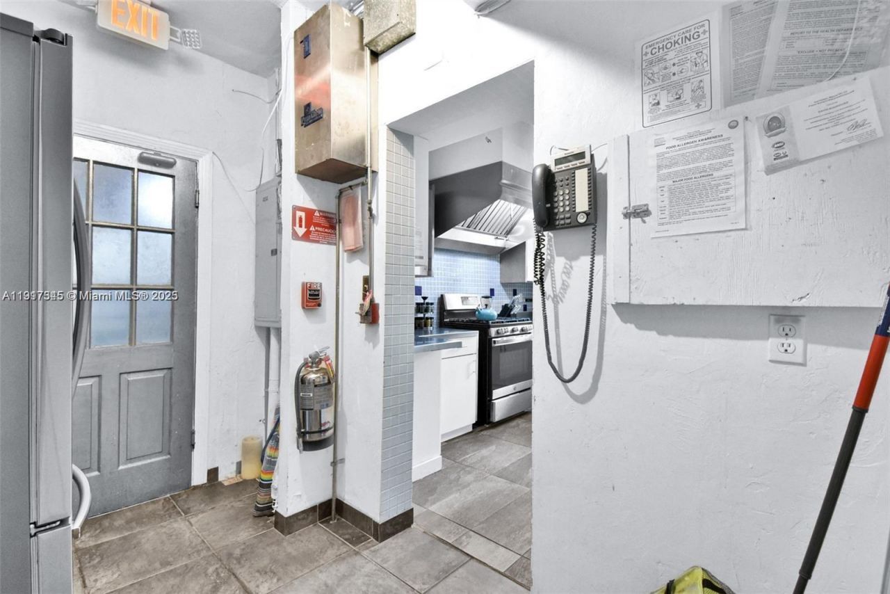 1018 Jefferson Ave, Miami Beach, FL 33139 Photo