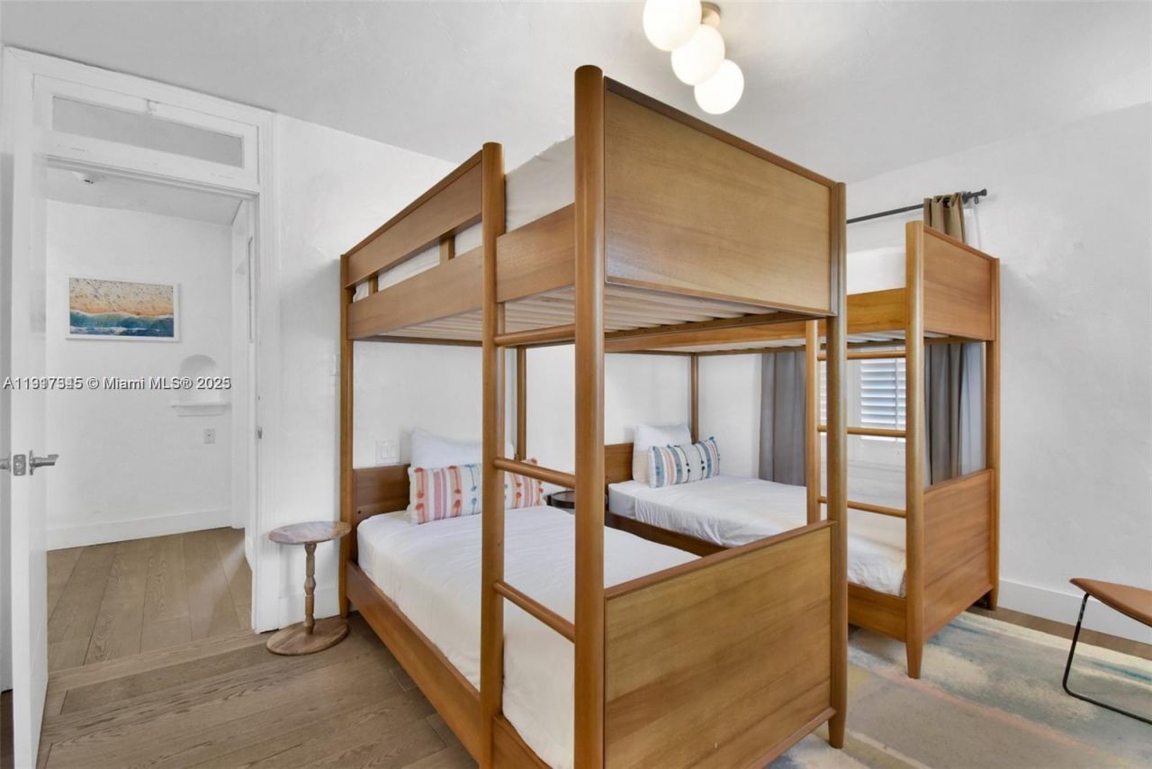 1018 Jefferson Ave, Miami Beach, FL 33139 Photo