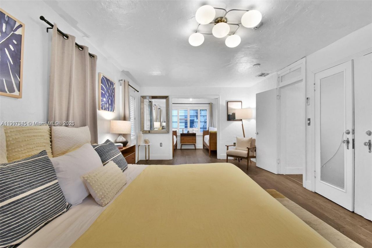 1018 Jefferson Ave, Miami Beach, FL 33139 Photo