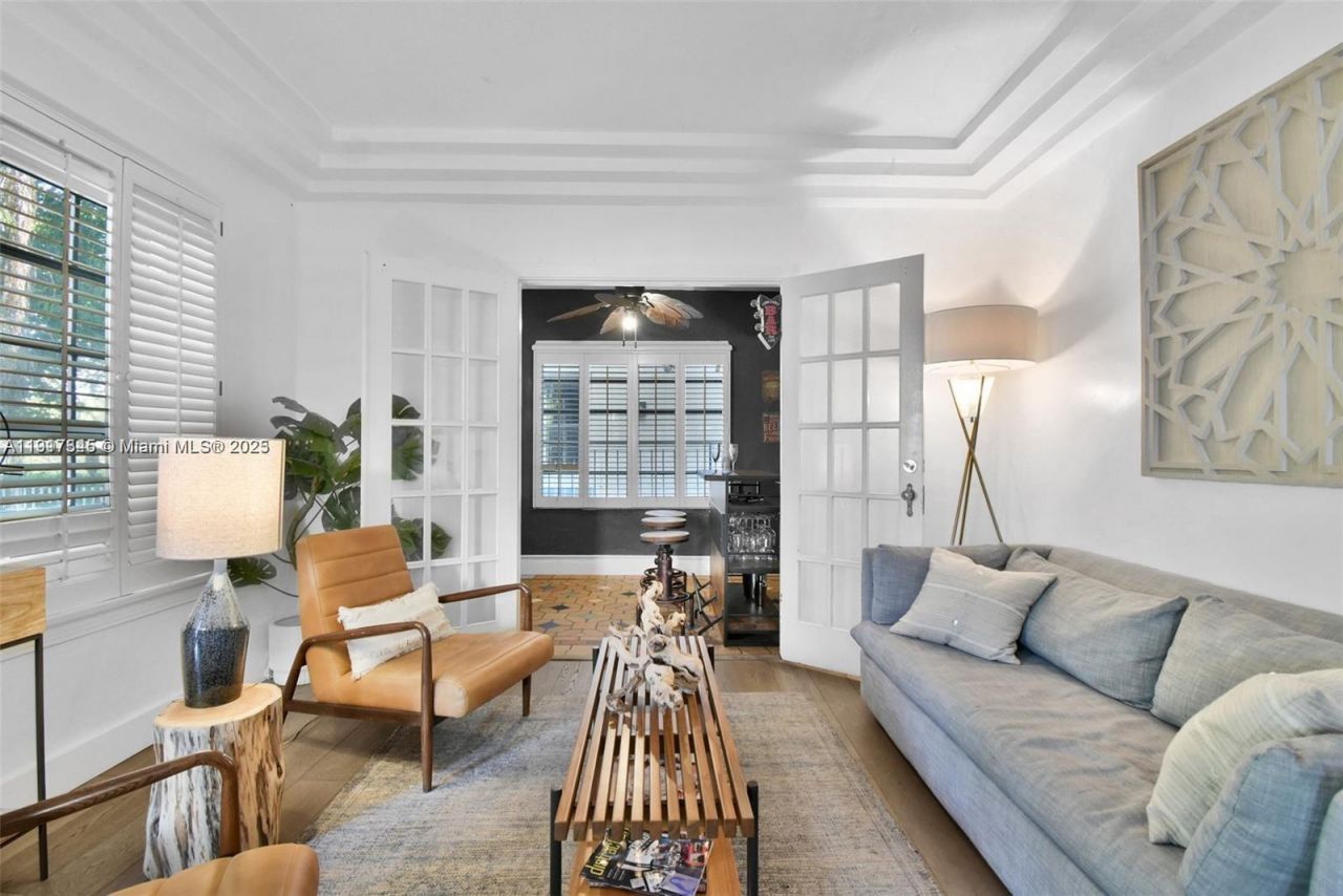 1018 Jefferson Ave, Miami Beach, FL 33139 Photo