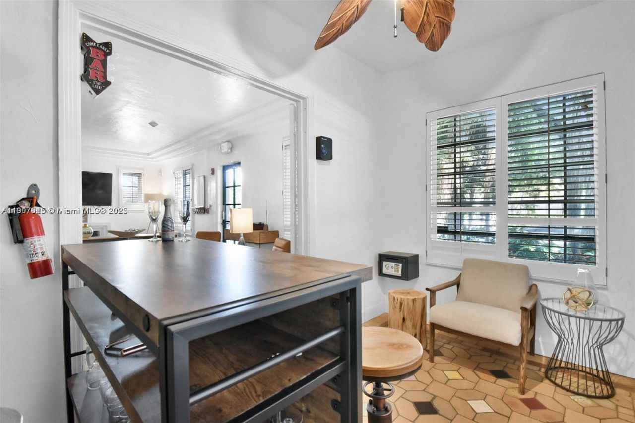 1018 Jefferson Ave, Miami Beach, FL 33139 Photo