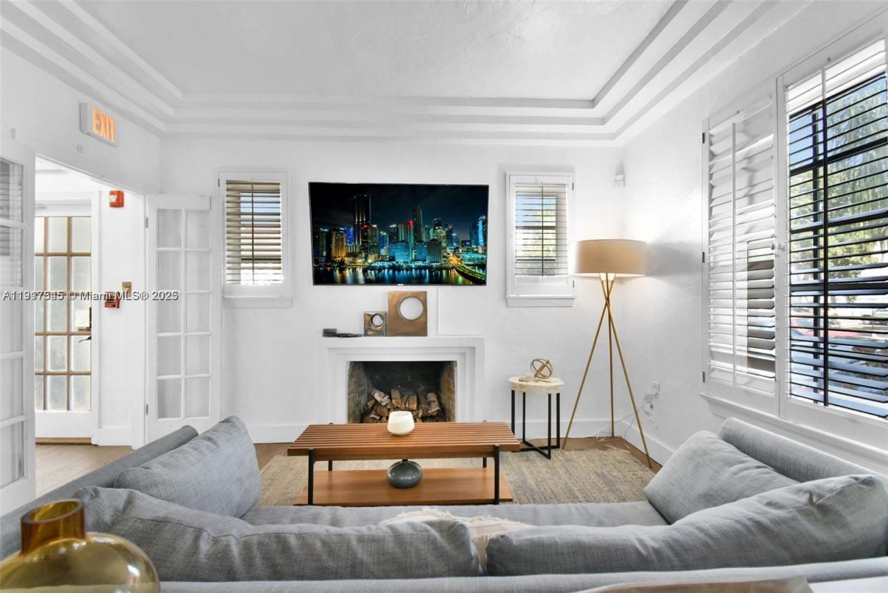 1018 Jefferson Ave, Miami Beach, FL 33139 Photo