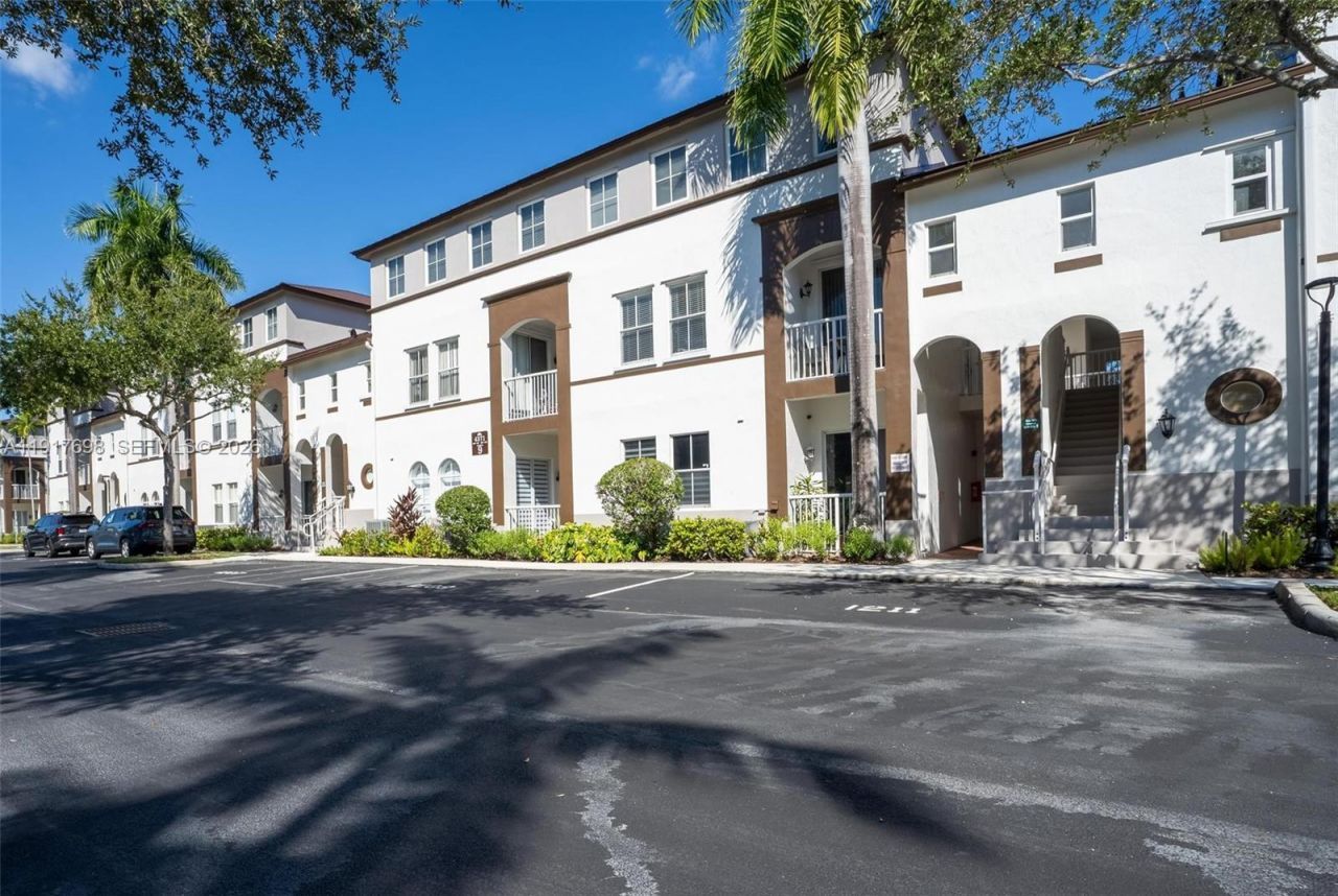 4371 SW 160th Ave, Unit 211, Miramar, FL 33027 Photo
