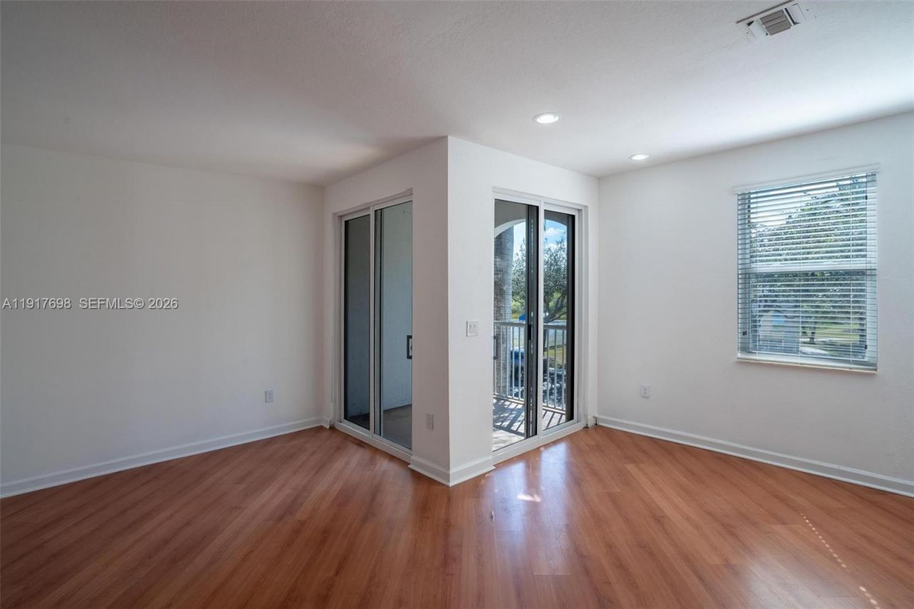 4371 SW 160th Ave, Unit 211, Miramar, FL 33027 Photo