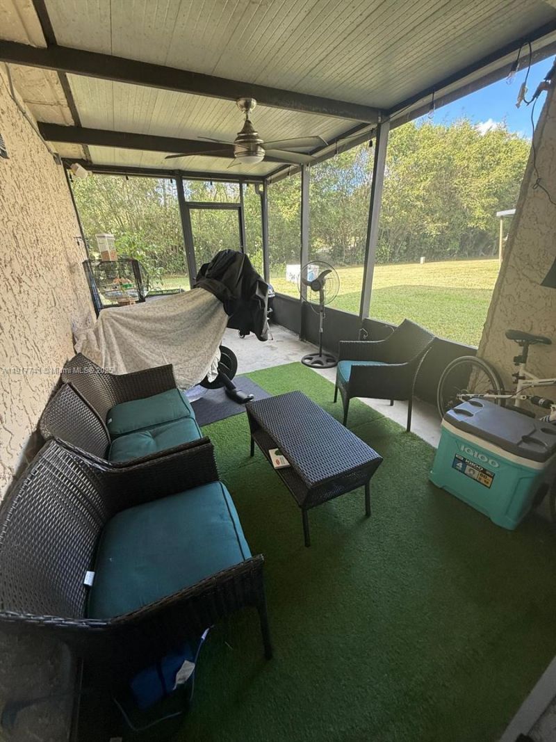 8123 Lagos De Campo Blvd, Unit A-2, Tamarac, FL 33321 Photo