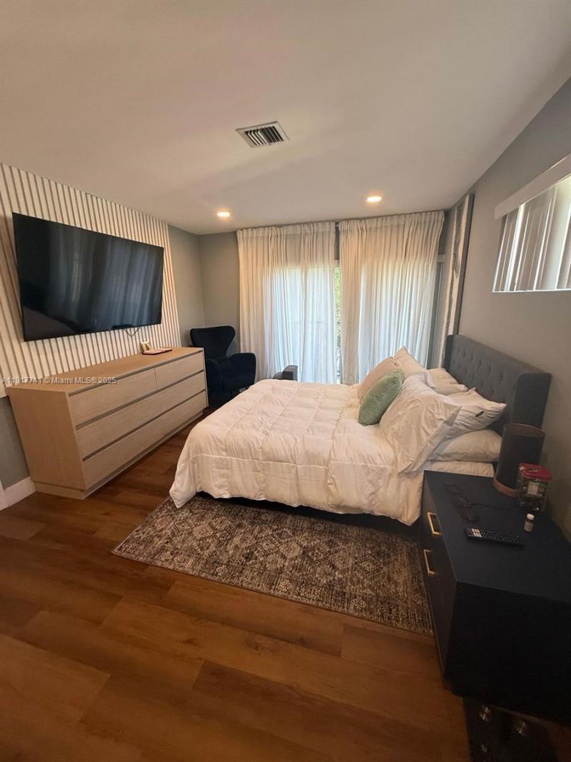 8123 Lagos De Campo Blvd, Unit A-2, Tamarac, FL 33321 Photo