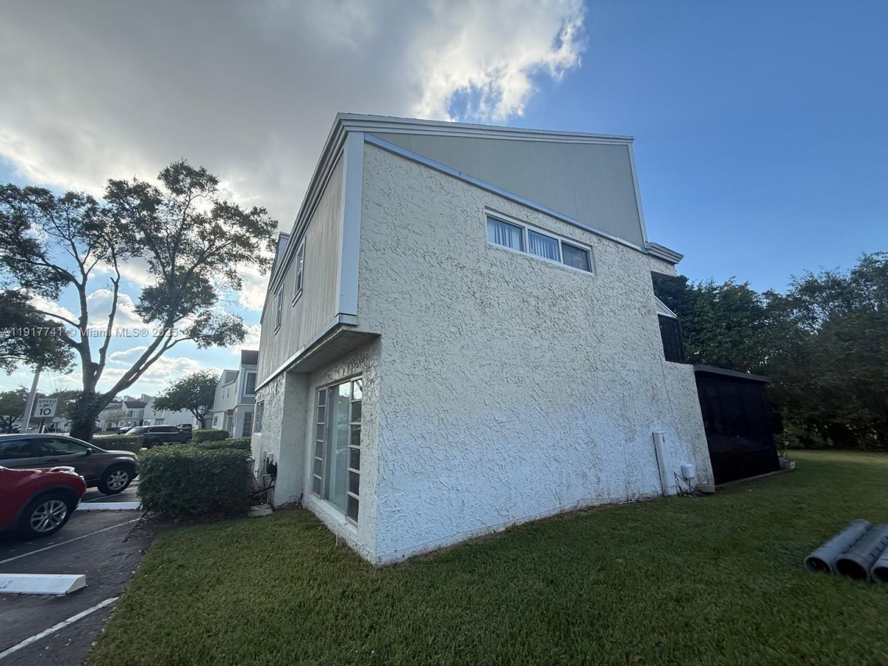 8123 Lagos De Campo Blvd, Unit A-2, Tamarac, FL 33321 Photo