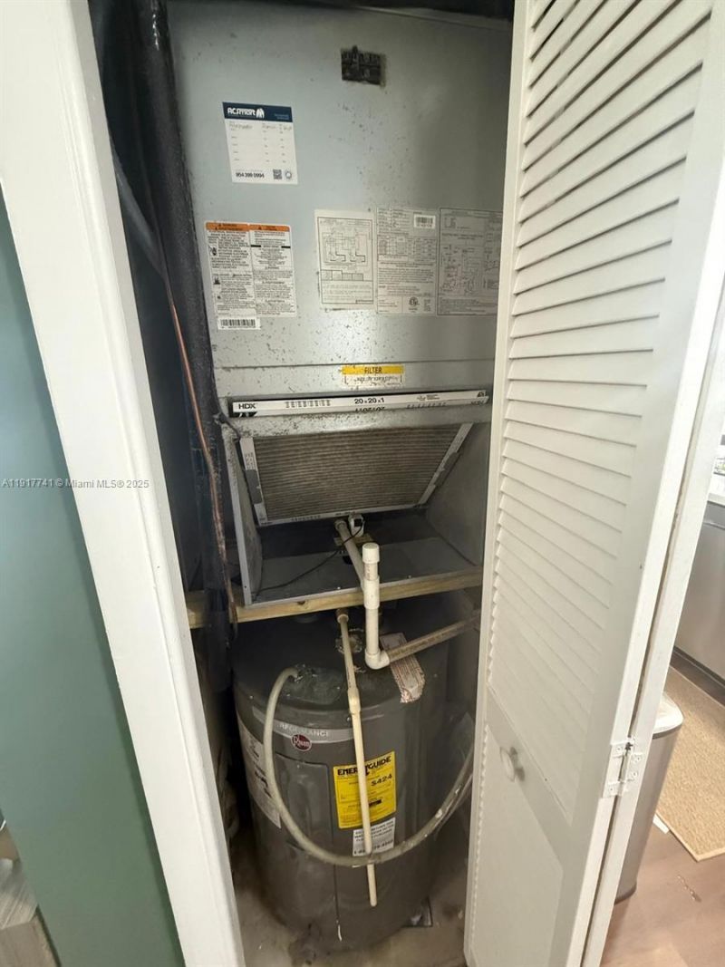 8123 Lagos De Campo Blvd, Unit A-2, Tamarac, FL 33321 Photo