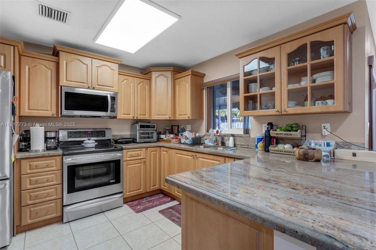 11347 SW 246th Ter, Homestead, FL 33032 Photo