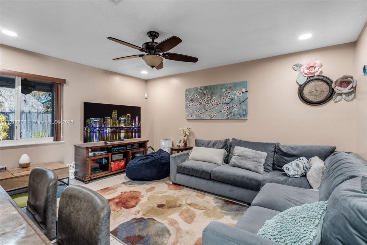 11347 SW 246th Ter, Homestead, FL 33032 Photo