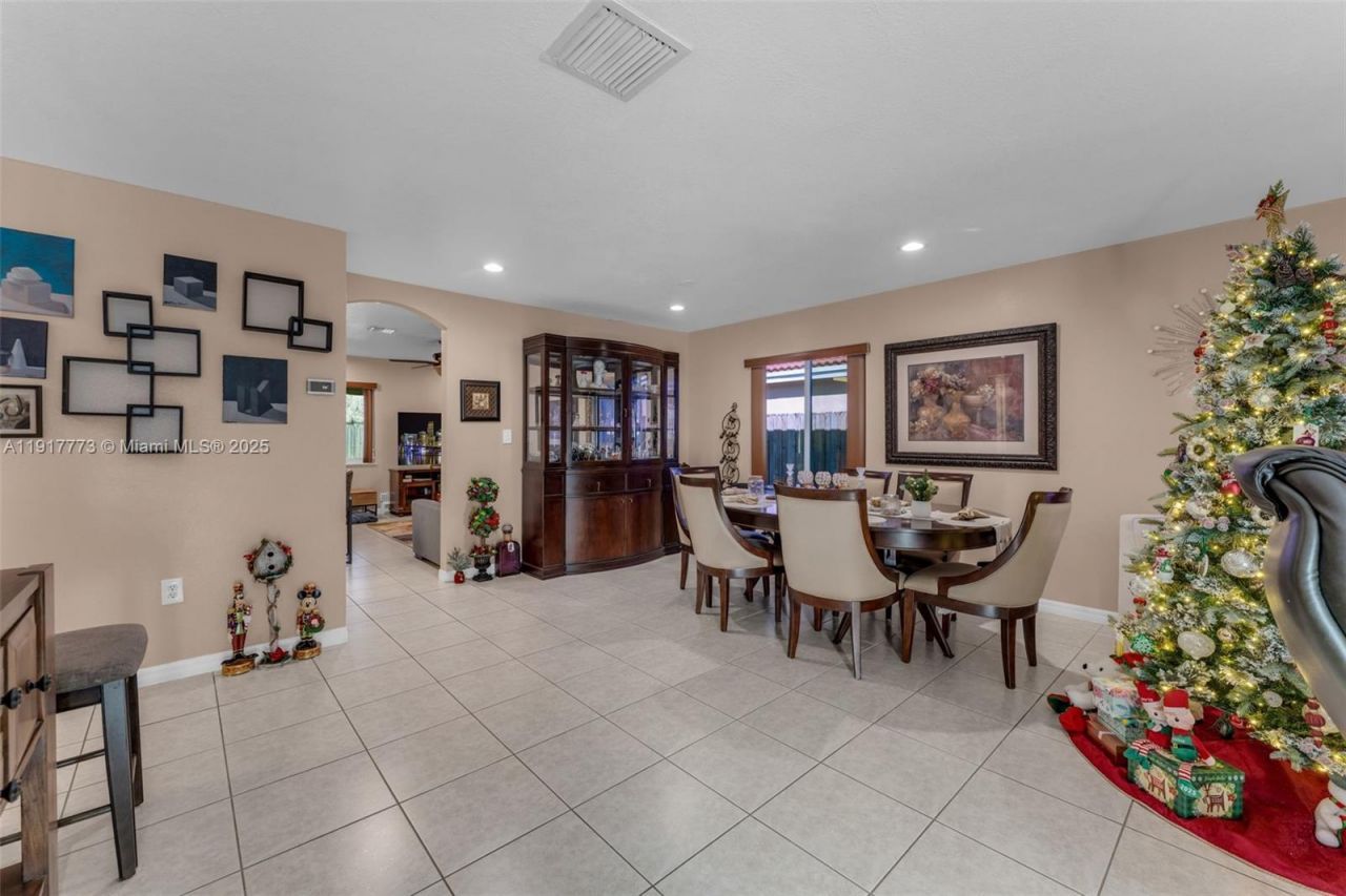 11347 SW 246th Ter, Homestead, FL 33032 Photo