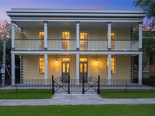 311 BELLEVILLE Street, New Orleans, LA 70114