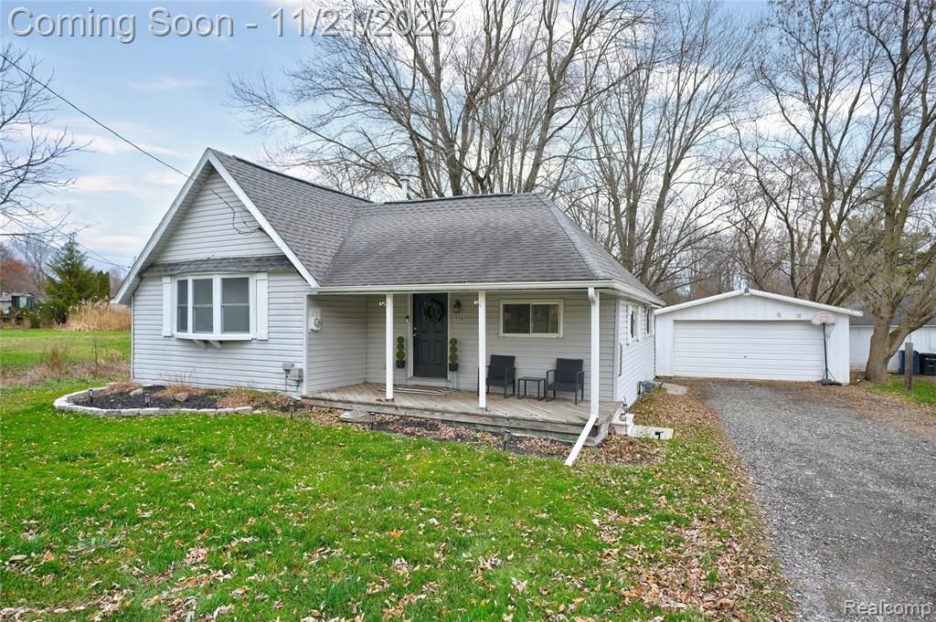 536 N Blacks Corners Road, Imlay City, MI 48444 Main Photo