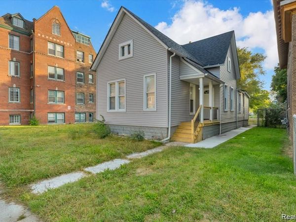 2012 Hubbard Street, Detroit, MI 48209