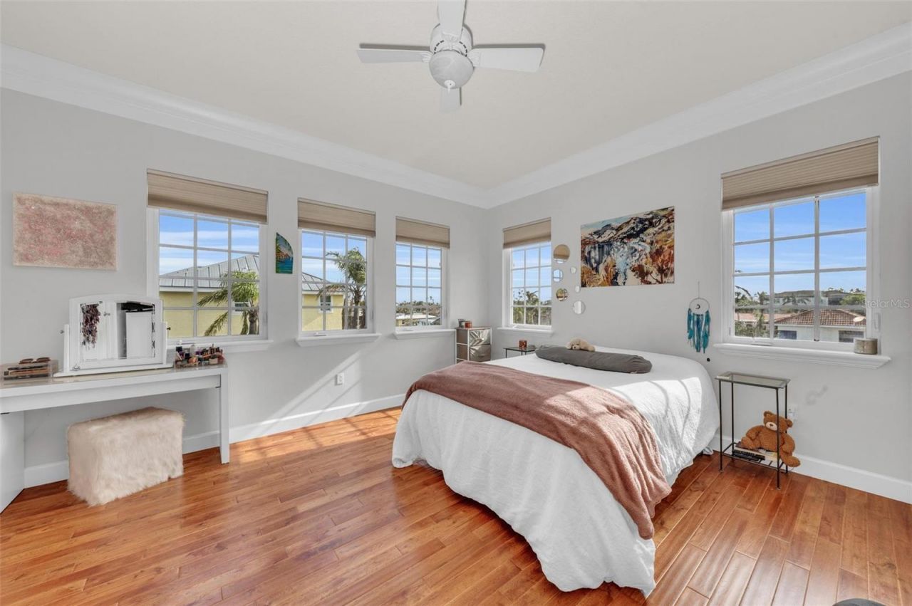 550 Yardarm Lane, Longboat Key, FL 34228 Photo