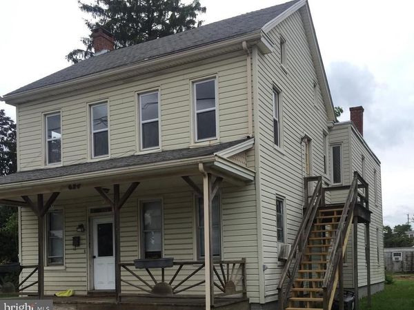 624 E MIDDLE STREET, HANOVER, PA 17331