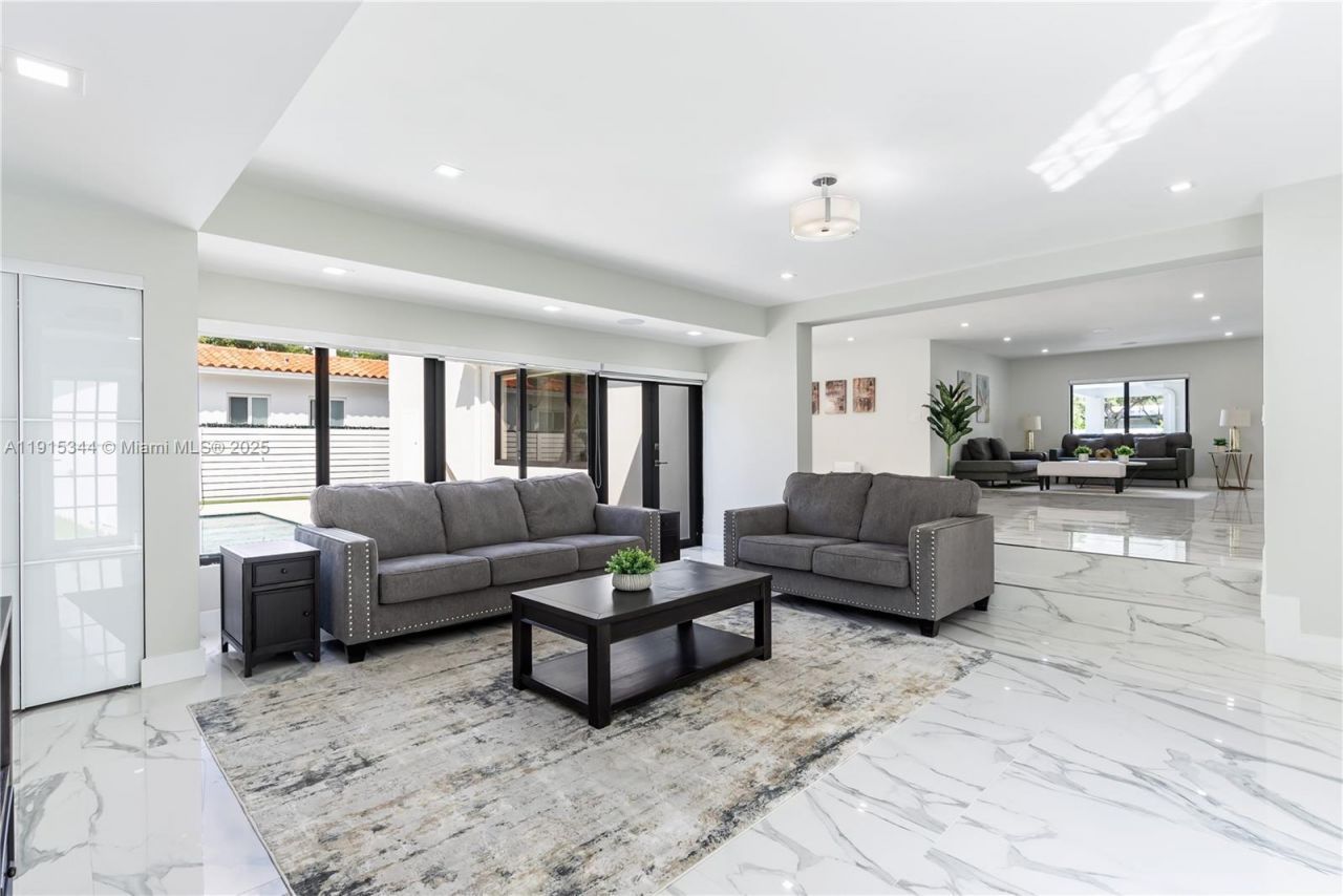 1600 Micanopy Ave, Miami, FL 33133 Photo