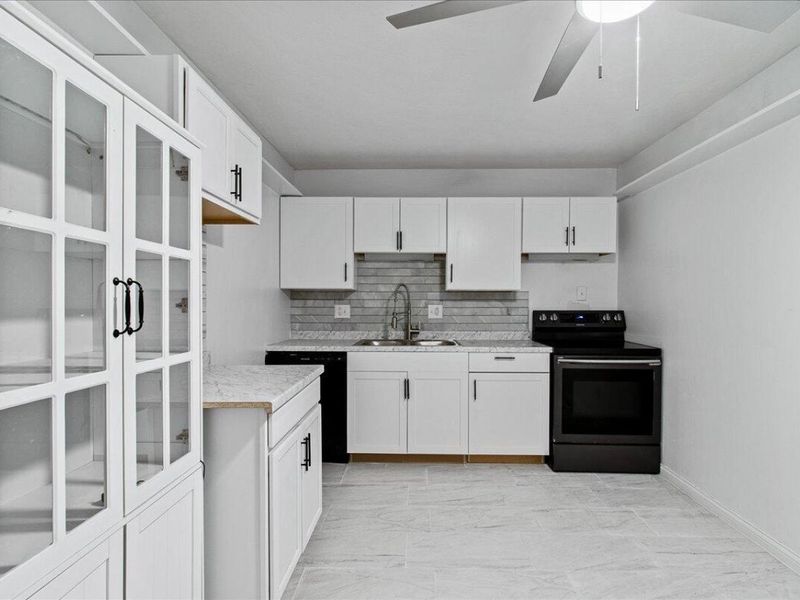 5143 Rutledge Drive N, Columbus, OH 43232 Photo 10