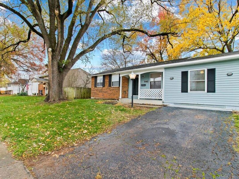 5143 Rutledge Drive N, Columbus, OH 43232 Photo 2