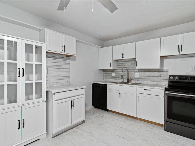 5143 Rutledge Drive N, Columbus, OH 43232 Photo 9