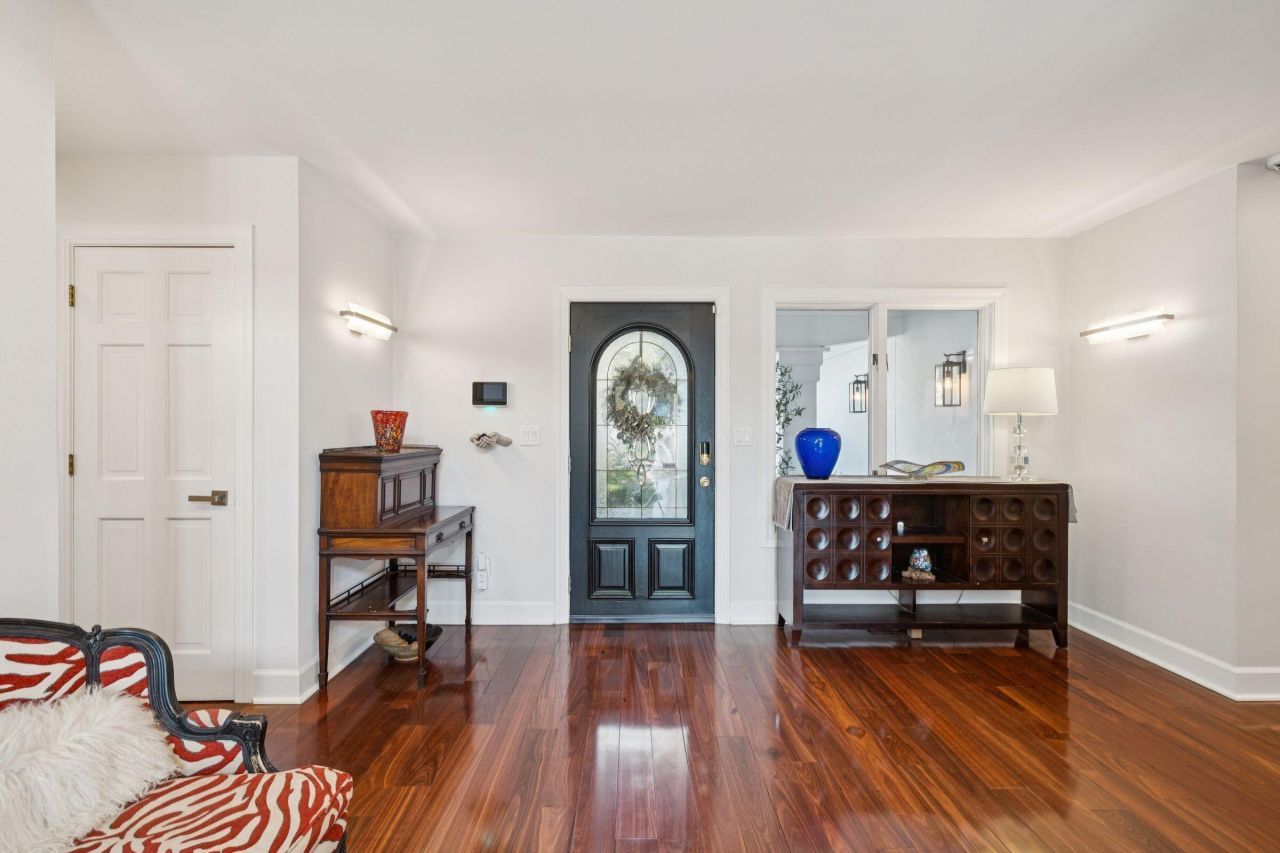 9 Fairway Village Lane Photo 13