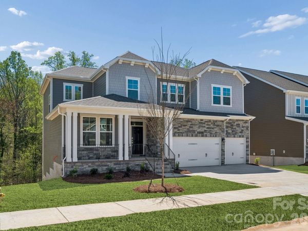 204 E Warfield Drive, Mooresville, NC 28115