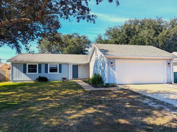 35 Solar Street, Mary Esther, FL 32569