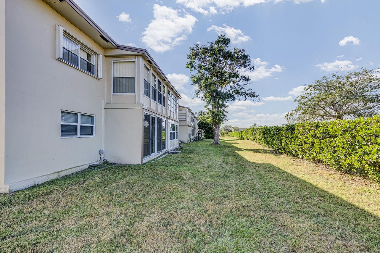 7855 NW 5th Court, Unit 203, Margate, FL 33063 Photo