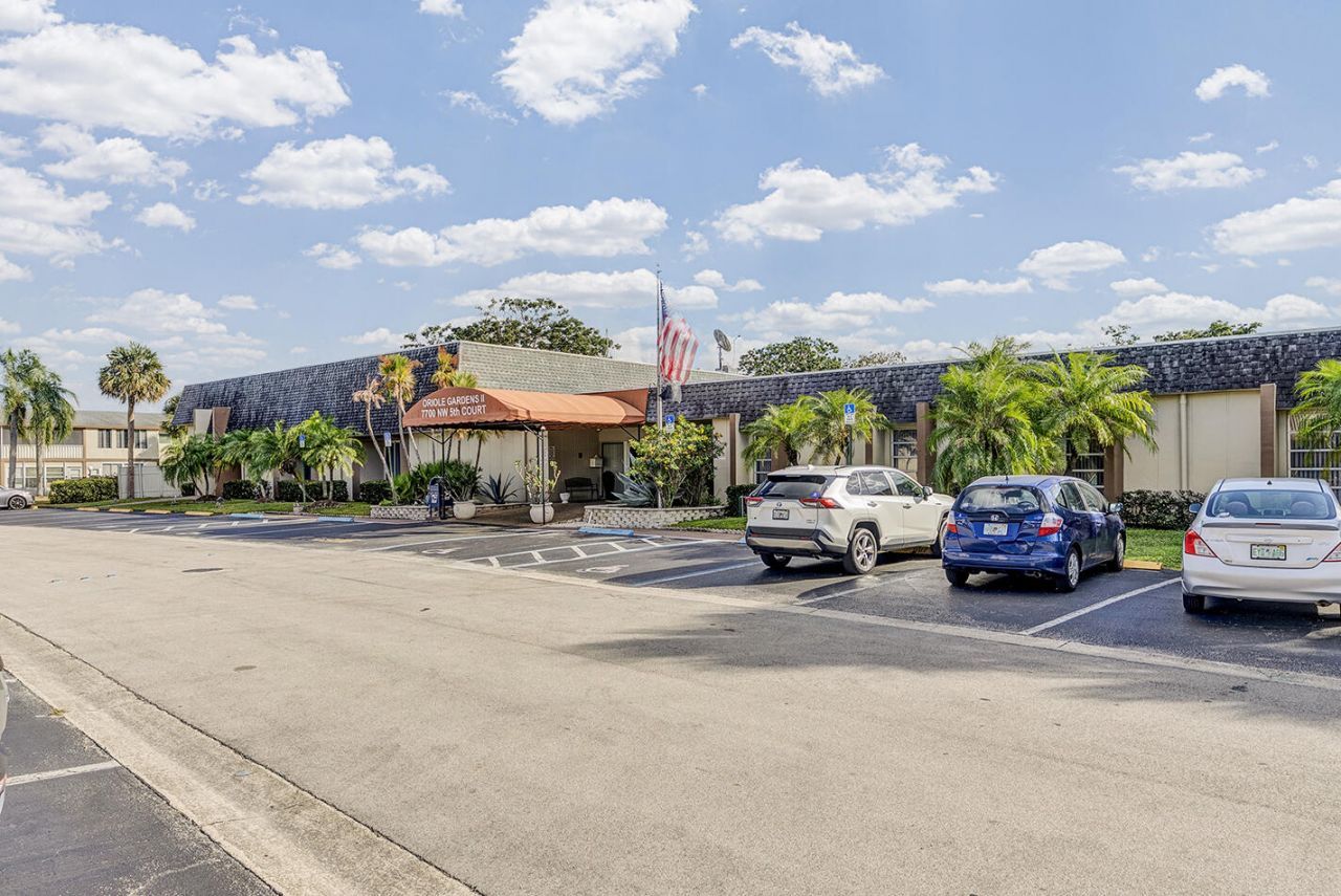 7855 NW 5th Court, Unit 203, Margate, FL 33063 Photo